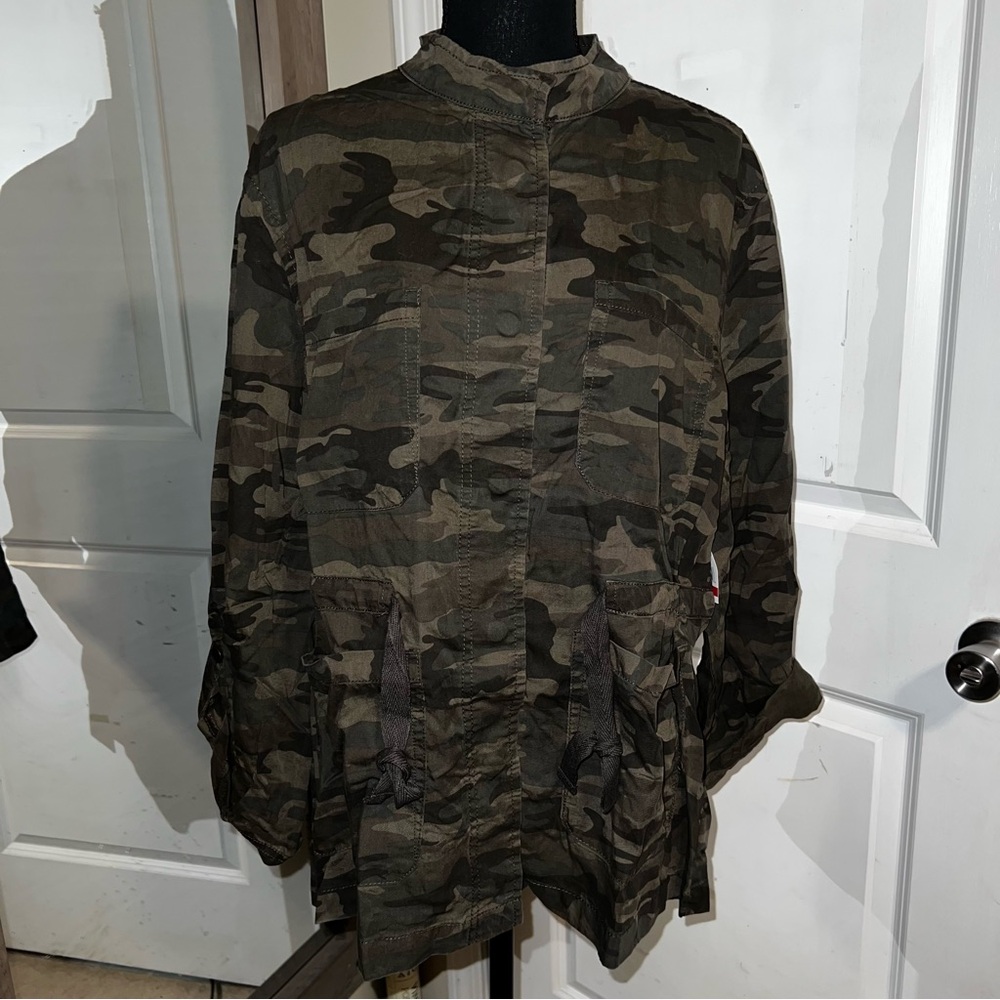 Social Standard Camo Jacket